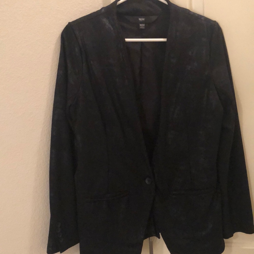 Black Blazer
